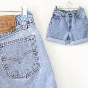Levi’s jean shorts
